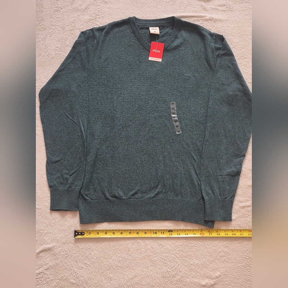Fox Menswear Crewneck Sweater Men’s M NWT